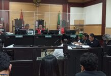 Terdakwa Kasus Sajam di Tangerang Bawa Keluarga ke Sidang, Mohon Keadilan Terdakwa Kasus Sajam di Tangerang Bawa Keluarga ke Sidang, Memohon Keadilan