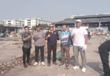 Aksi Bersih-Bersih Muara Baru: Kepala Pelabuhan Nizam Zachman Gandeng Warga Jaga Lingkungan Aksi bersih-bersih pelabuhan Nizam Zachman Jakarta