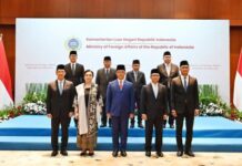 Menlu RI Lantik 8 Pejabat Pimpinan Tinggi Madya, Dorong Kinerja Diplomasi Indonesia Menteri Luar Negeri RI melantik 8 pejabat Pimpinan Tinggi Madya di Kemenlu