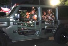 Patroli Tiga Pilar di Jakarta Timur, Kodim 0505 Tegaskan Sinergi TNI-Polri Jaga Keamanan Warga Patroli Tiga Pilar Kodim 0505 Jakarta Timur bersama Polri dan Satpol PP di Pasar Rebo